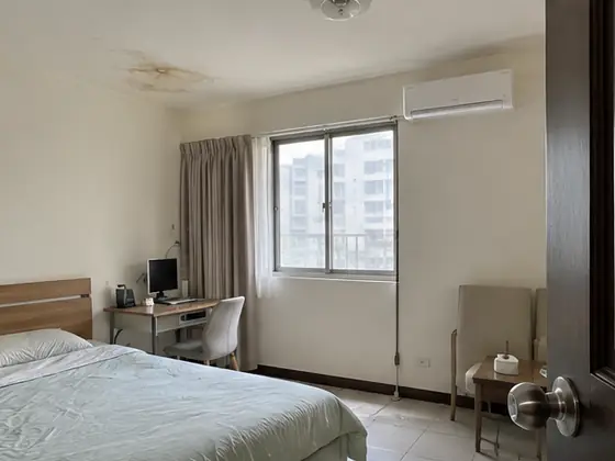 退後拍整個房間